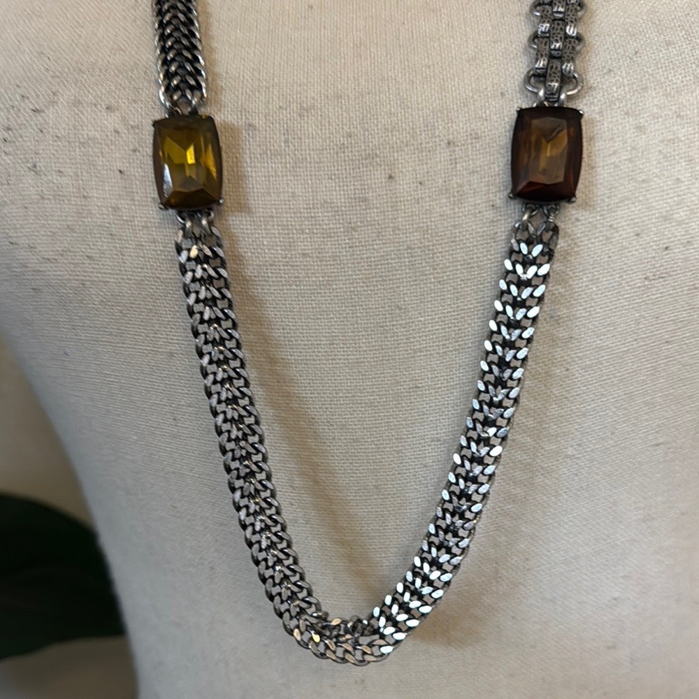 Elegant Silver tone and Amber stone Necklace